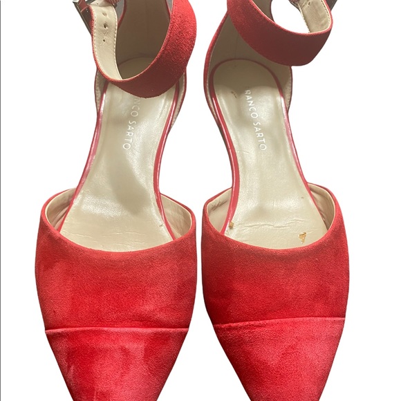 Red around the ankle facts - Picture 2 of 3